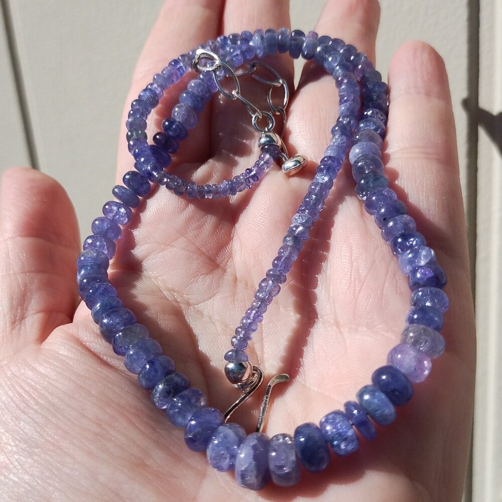 Jay King, DTR mine finds Tanzanite necklace 925 Sterling Silver, stunning